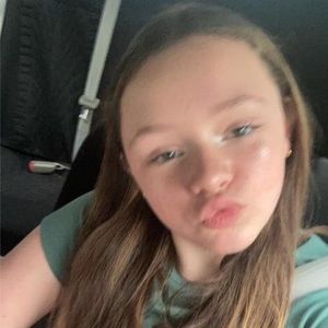 Meet your Posher, Layla